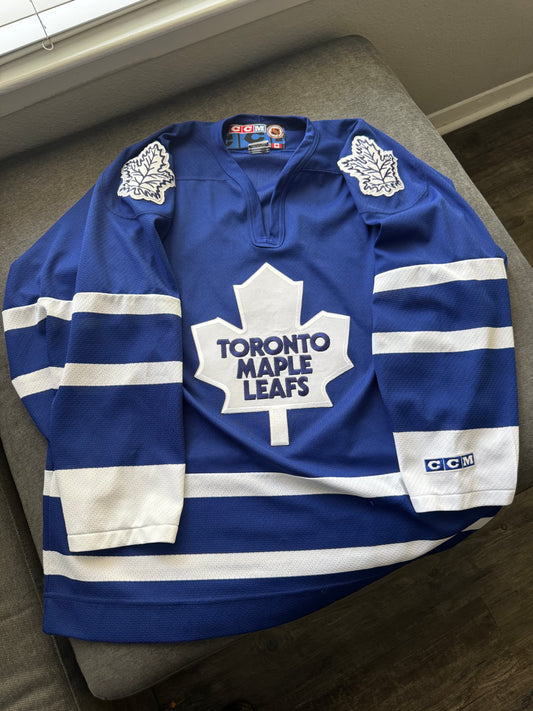 Vintage Toronto Maple Leafs Hockey Jersey (L)